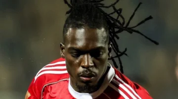 خالد الغندور يثير الجدل باستبعاد نجم الأهلي أمام زد إف سي